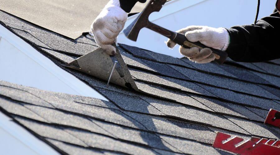 Expert Emergency Roof Repairs services in Matherville, IL